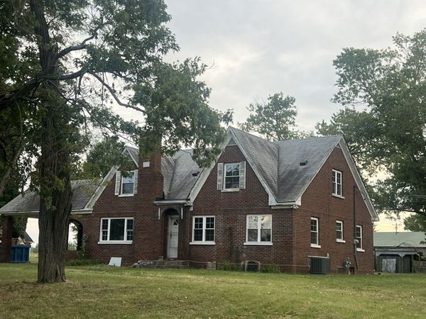 957 Butler Bridge Rd , Portland, TN 37148