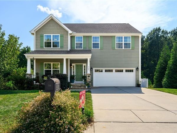 306 Blue Lake Drive , Mebane, NC 27302