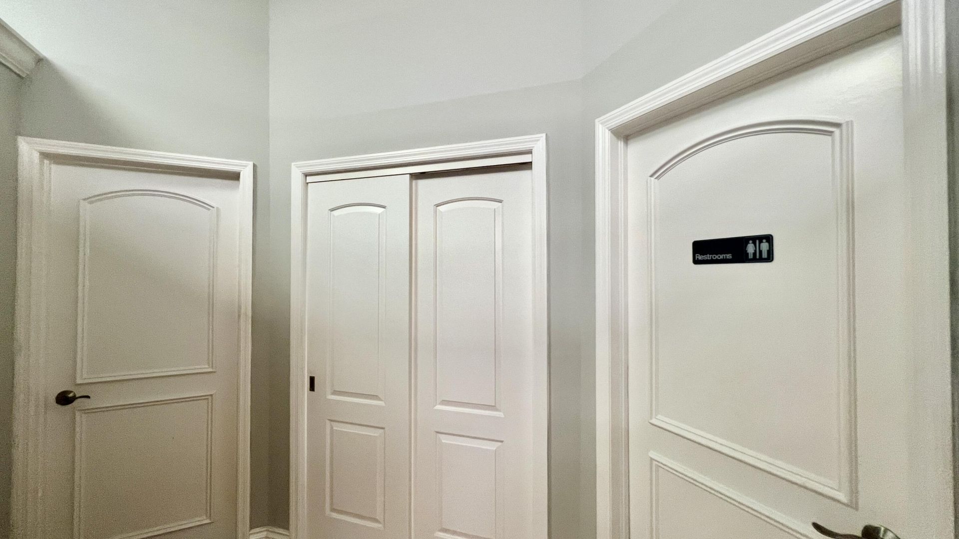 330 Clematis Street, Unit 113, West Palm Beach, FL 33422 Photo