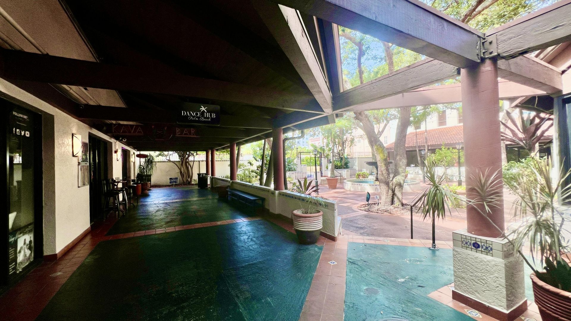 330 Clematis Street, Unit 113, West Palm Beach, FL 33422 Photo