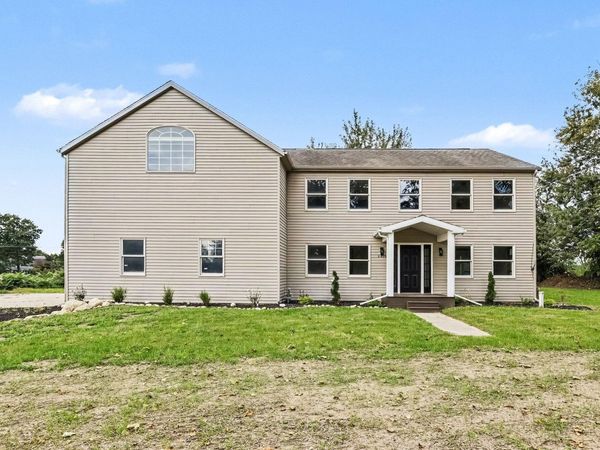 2415 Burton Road, Niles, MI 49120