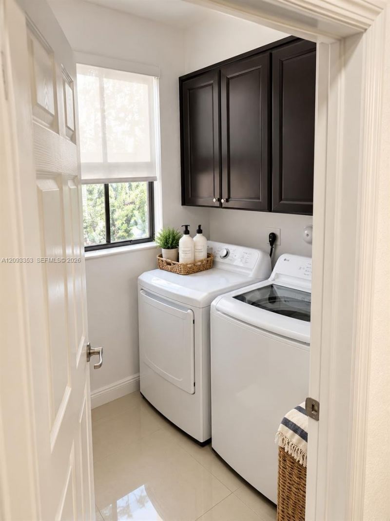 8830 NW 101st Pl , Doral, FL 33178 Photo