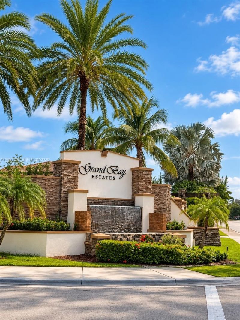 8830 NW 101st Pl , Doral, FL 33178 Photo
