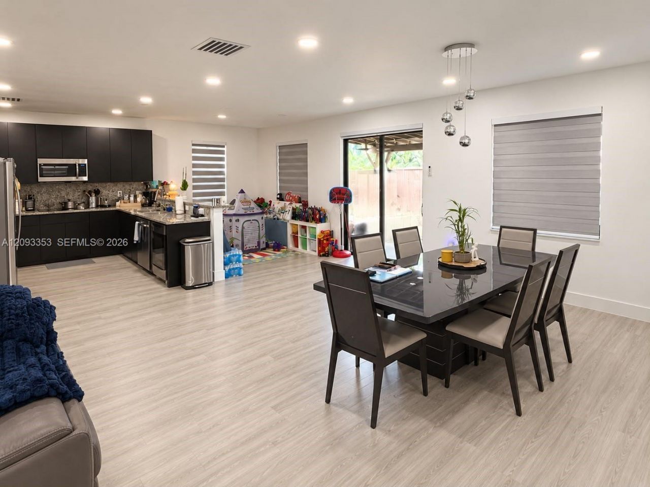 8830 NW 101st Pl , Doral, FL 33178 Photo