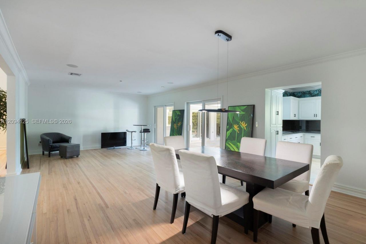 4404 Alhambra Cir, Coral Gables, FL 33146 Photo