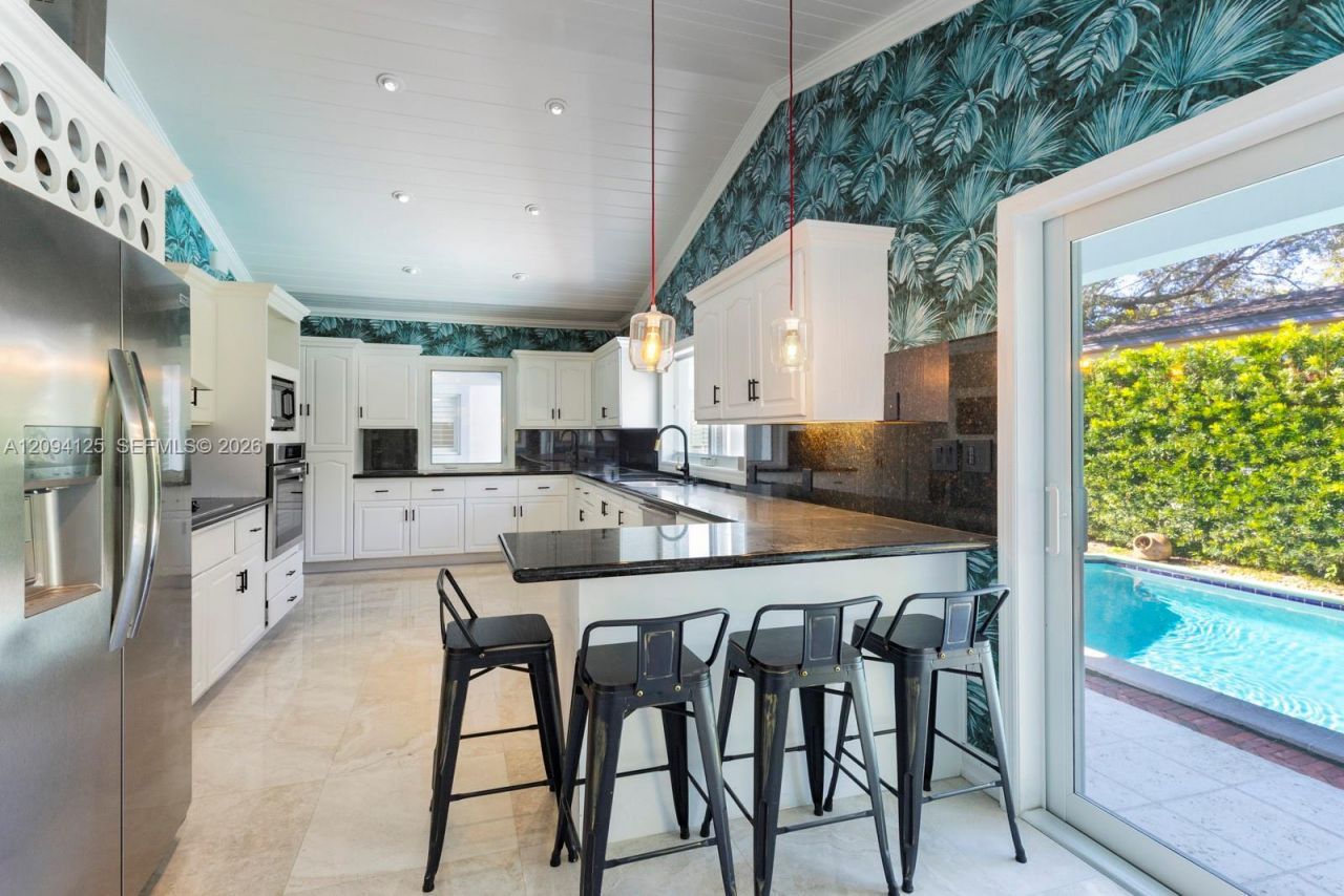 4404 Alhambra Cir, Coral Gables, FL 33146 Photo