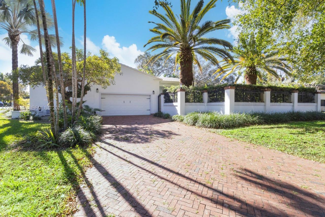 4404 Alhambra Cir, Coral Gables, FL 33146 Photo
