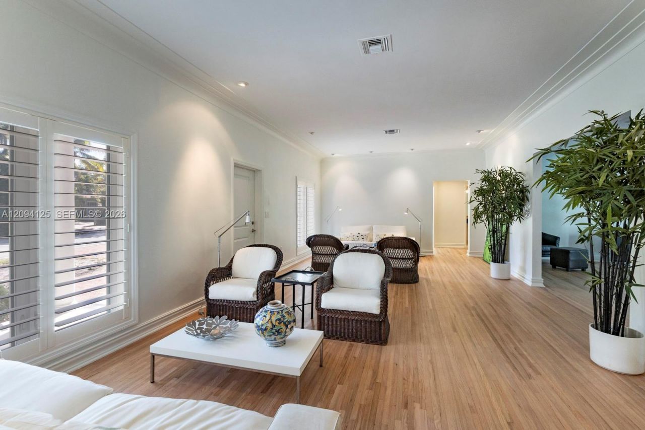 4404 Alhambra Cir, Coral Gables, FL 33146 Photo
