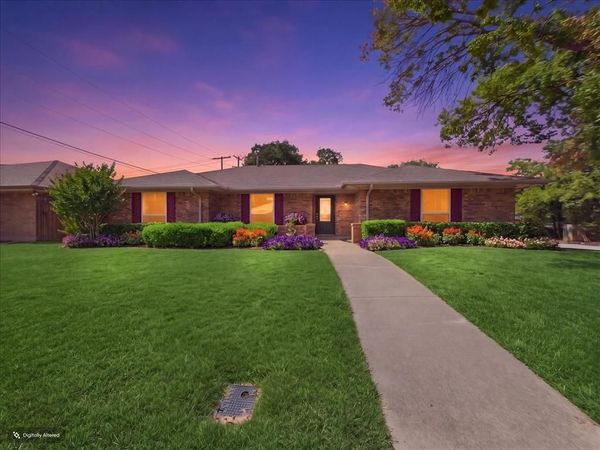 4900 Ridgeline Drive, Arlington, TX 76017