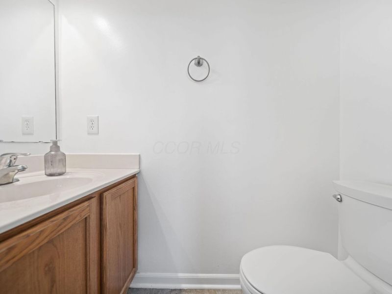 1468 Sotherby Crossing, Lewis Center, OH 43035 Photo 12