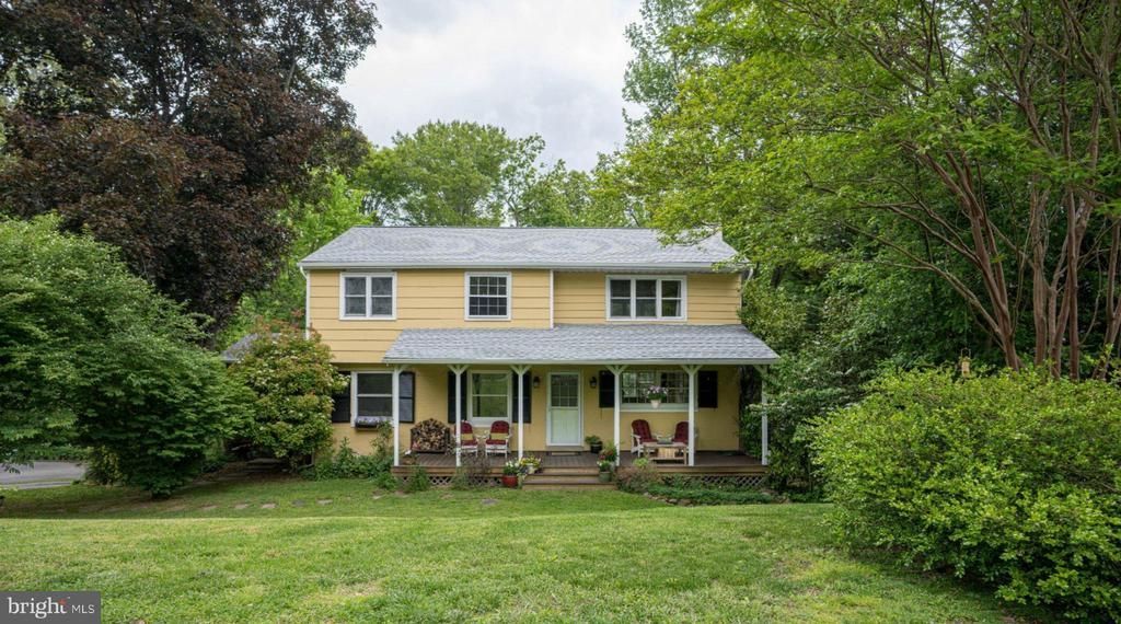 31 GREEN VALLEY ROAD , WALLINGFORD, PA 19086