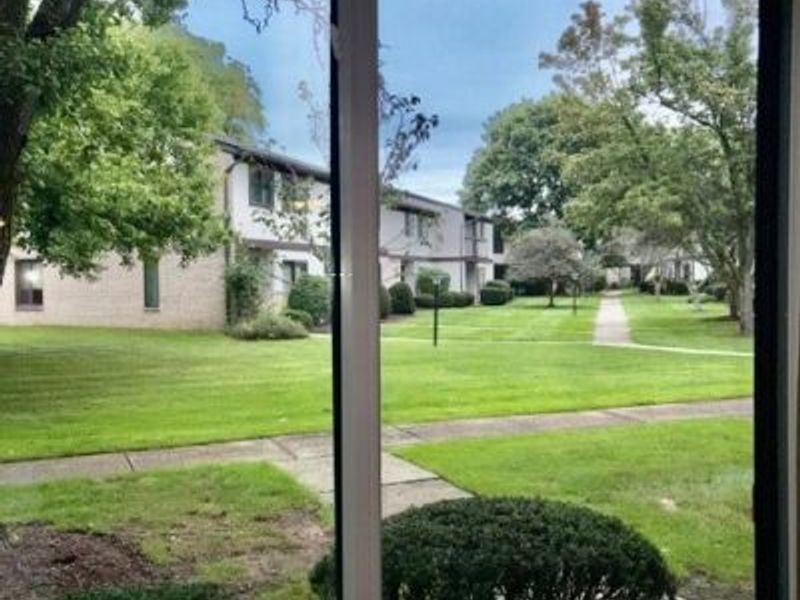 16317 Heather Lane, Middleburg Heights, OH 44130 Photo 6