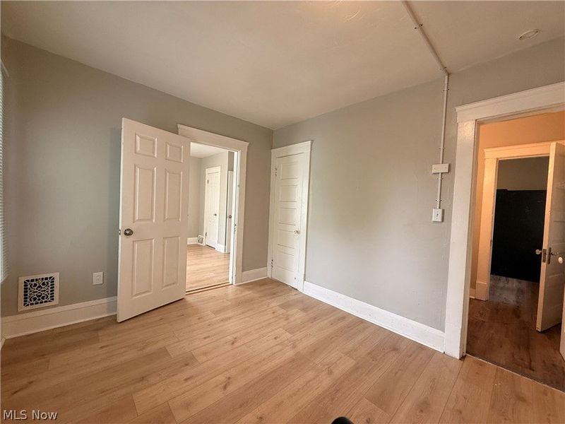 3205 Denison Avenue, Cleveland, OH 44109 Photo 12