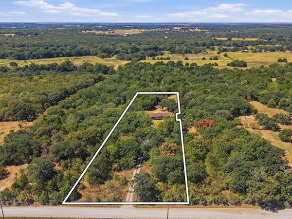 3539 County Road 265 , Collinsville, TX 76233