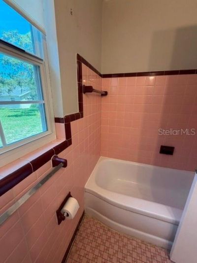 1111 Asturia Way S, Saint Petersburg, FL 33705 Photo