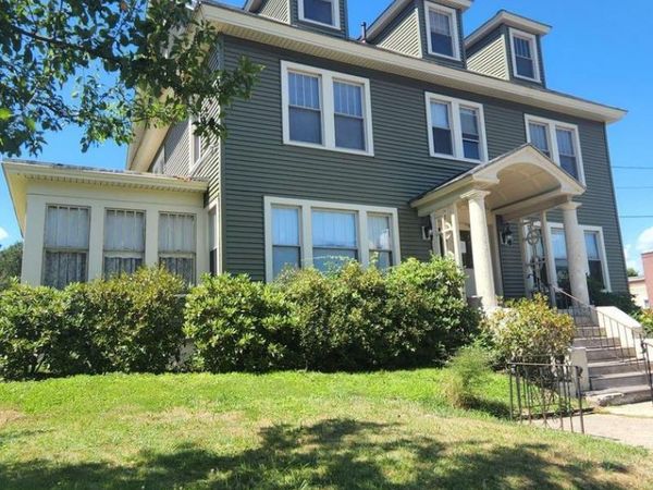 520 Main Street , Lewiston, ME 04240