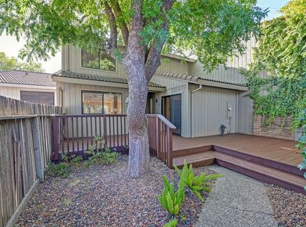 490 Crestridge Ln, Folsom, CA 95630 Photo