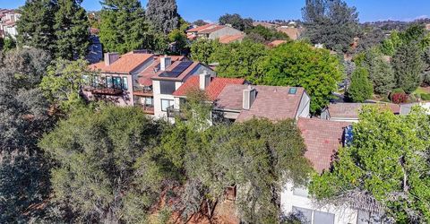 490 Crestridge Ln, Folsom, CA 95630 Photo