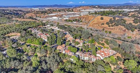 490 Crestridge Ln, Folsom, CA 95630 Photo