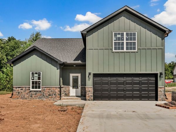 3016 Timberdale Dr, Clarksville, TN 37042