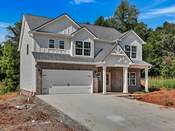 506 Danica Dr, Clarksville, TN 37042
