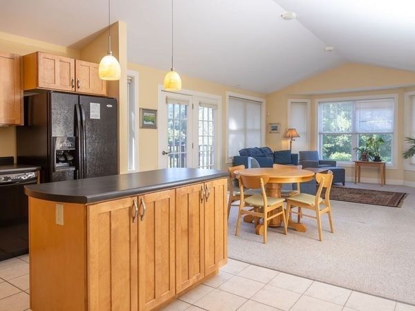 26 Myers Farm Lane, Unit 26, Greenfield, MA 01301