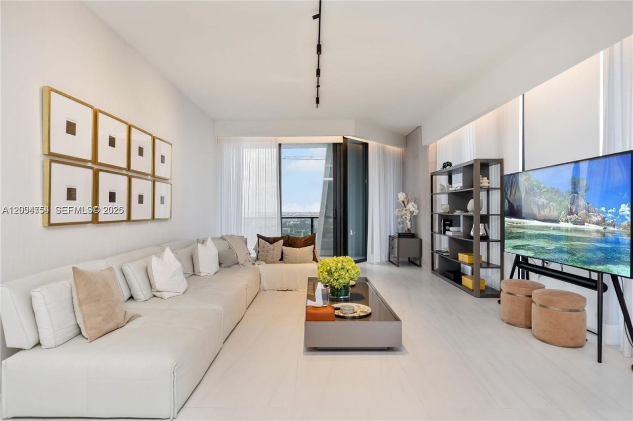 1000 Biscayne Blvd, Unit 3502, Miami, FL 33132 Photo