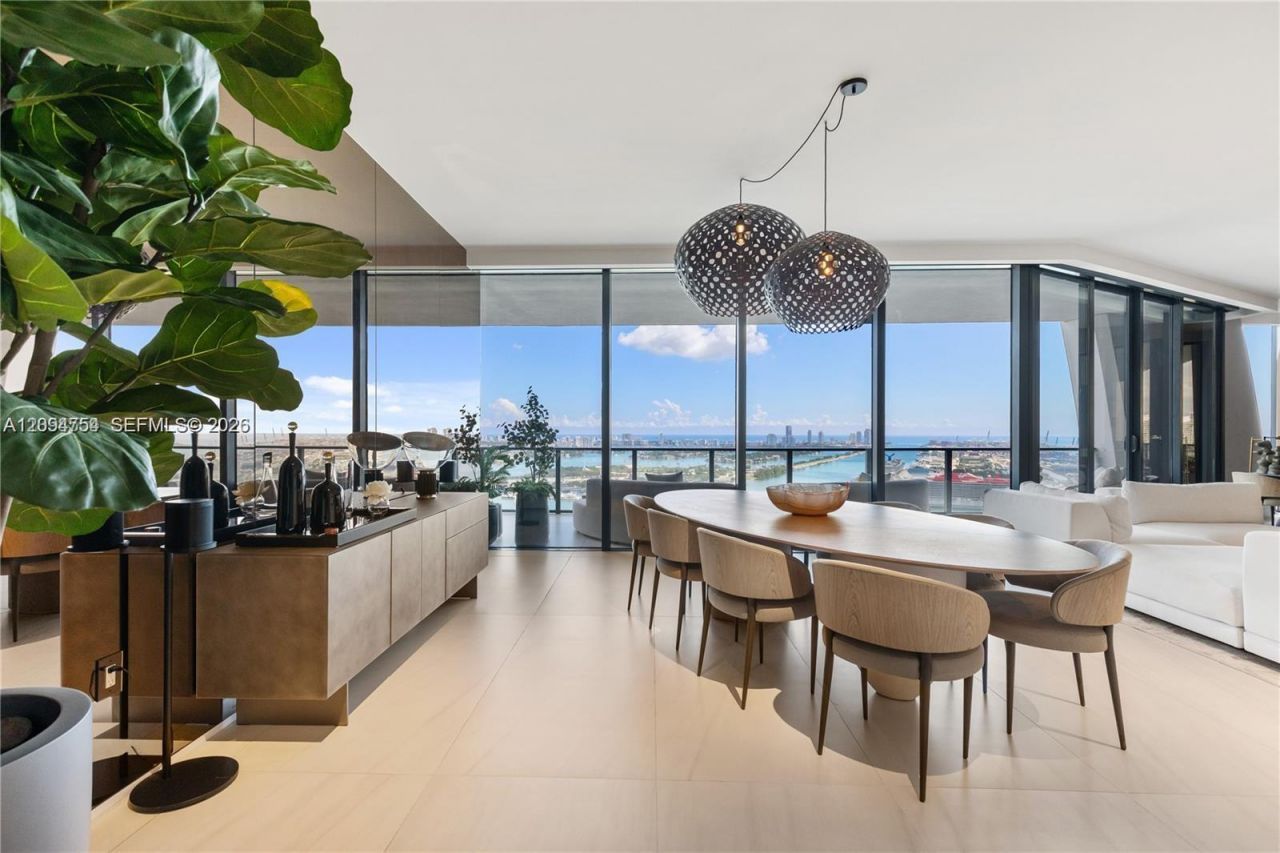 1000 Biscayne Blvd, Unit 3502, Miami, FL 33132 Photo