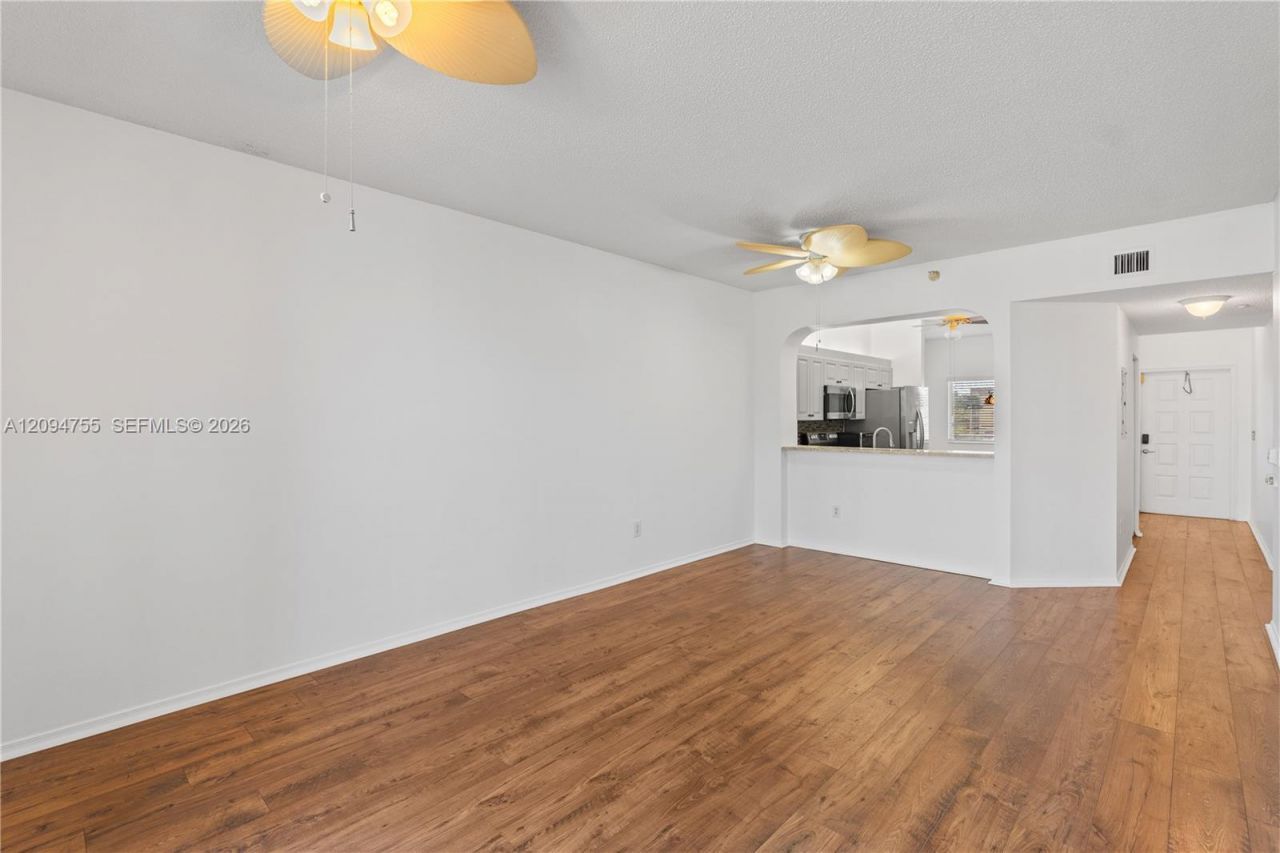 7647 Southampton Ter, Unit 314, Tamarac, FL 33321 Photo