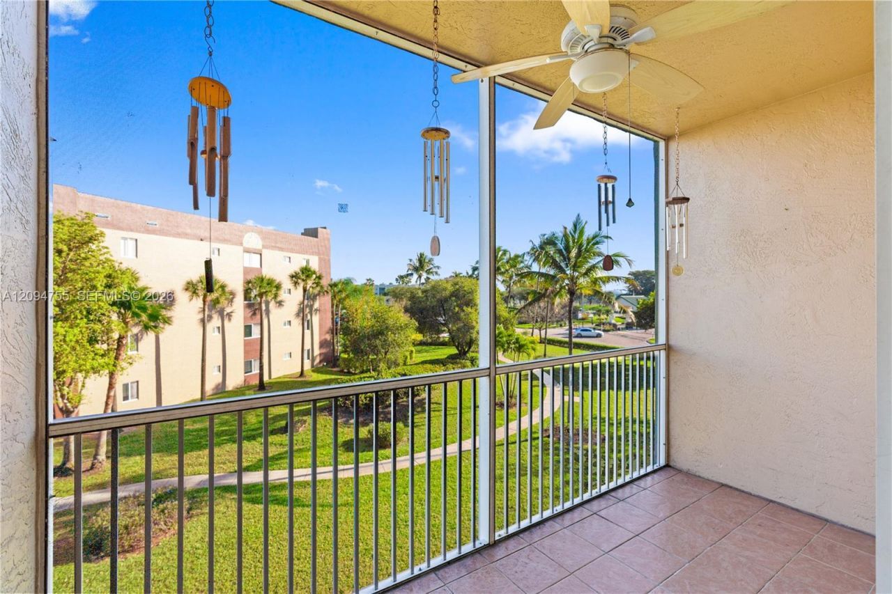 7647 Southampton Ter, Unit 314, Tamarac, FL 33321 Photo