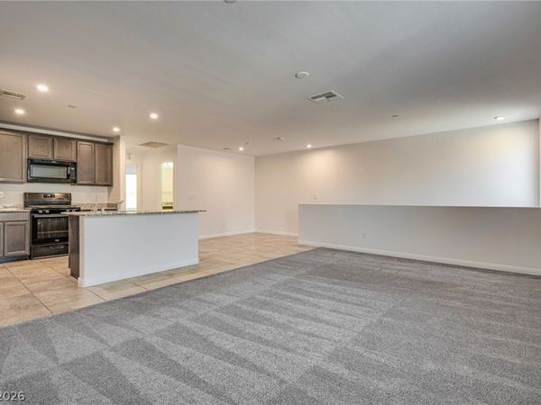 4611 Dover Straight Street , Las Vegas, NV 89115