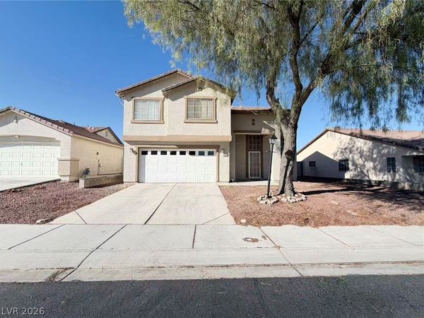 920 Hunters Ridge Way , North Las Vegas, NV 89032