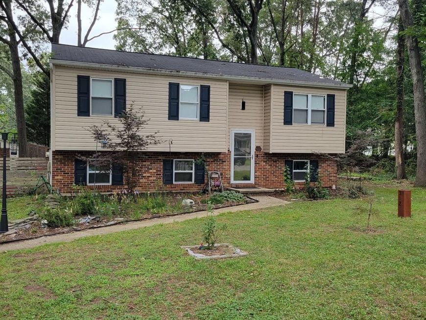 312 Queen Anne Road, Pasadena, MD 21122 Main Photo