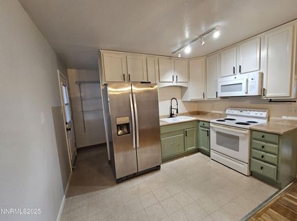3265 Downey Avenue, Reno, NV 89503 Photo