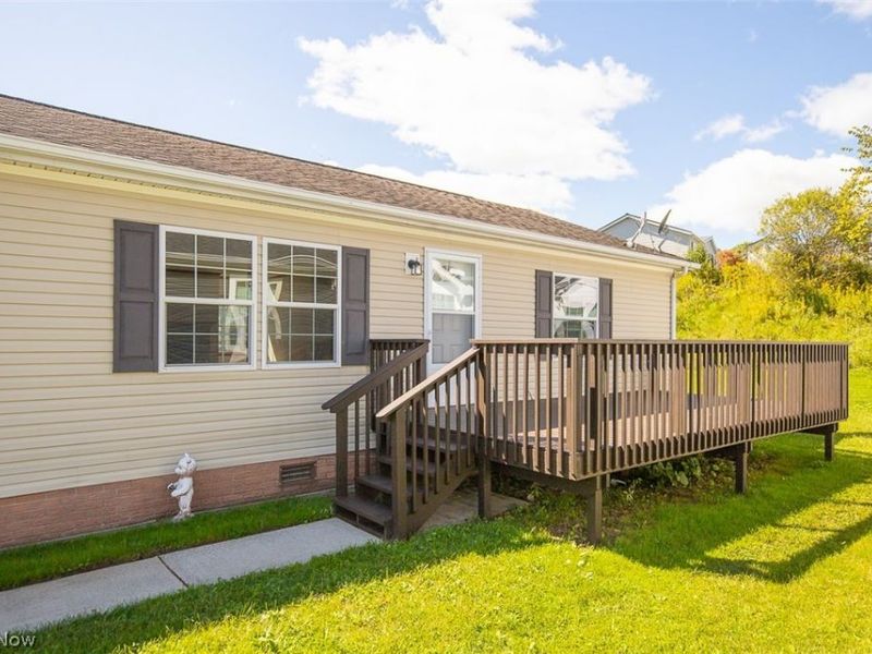 8909 Falcon Drive, Streetsboro, OH 44241 Photo 1