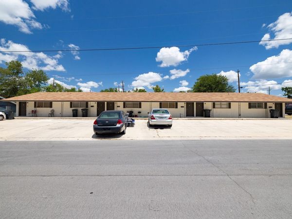 213 E Harrison Ave, Killeen, TX 76541