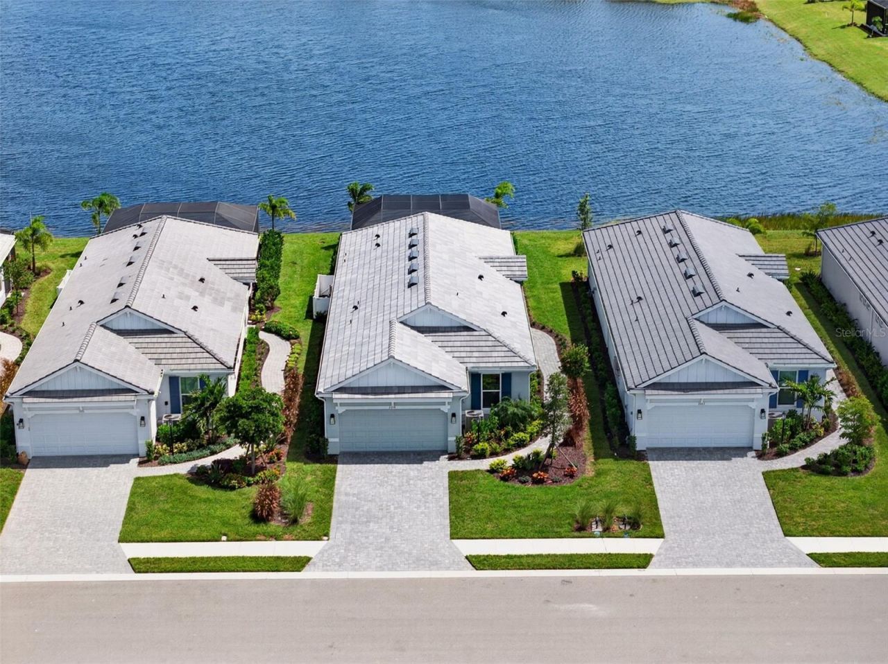 3359 Alba Circle , Bradenton, FL 34211 Photo