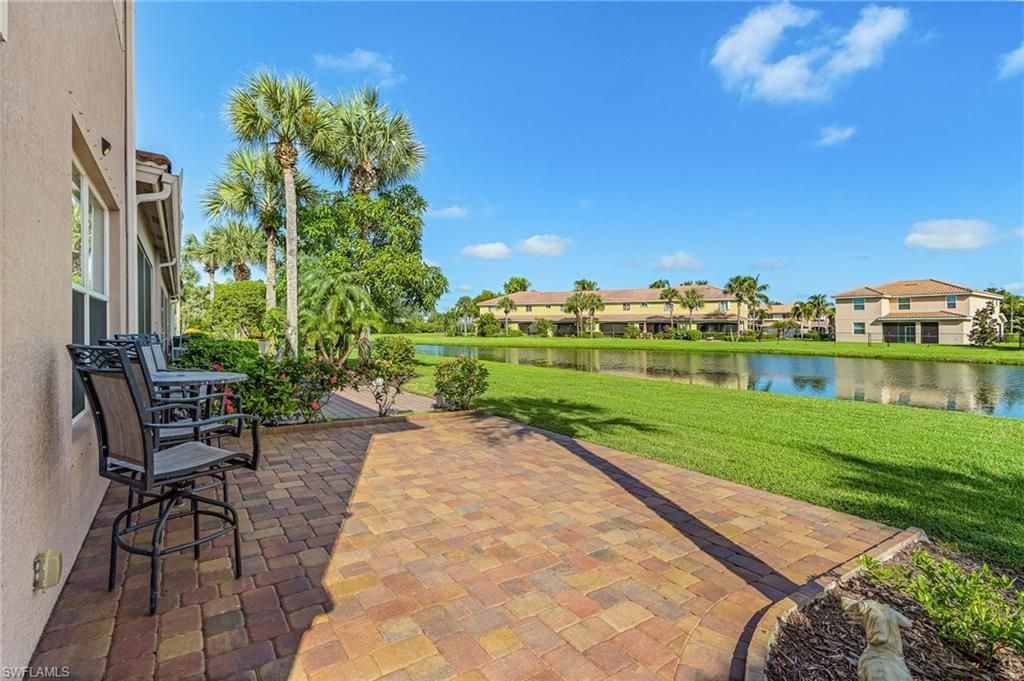 2425 Laurentina Ln , Cape Coral, FL 33909 Photo