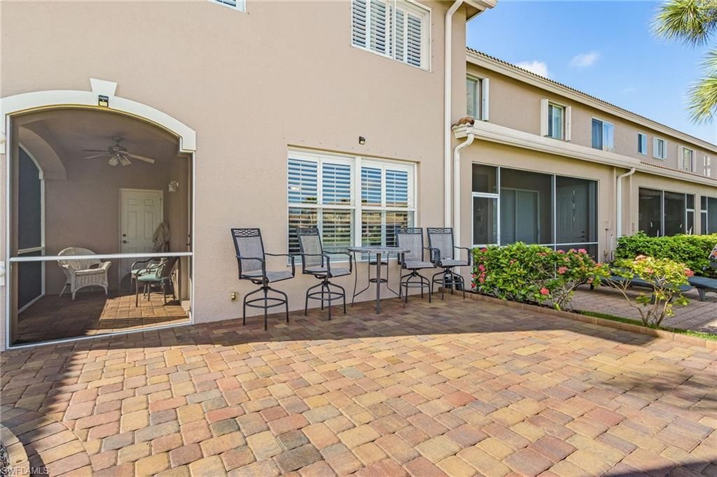 2425 Laurentina Ln , Cape Coral, FL 33909 Photo