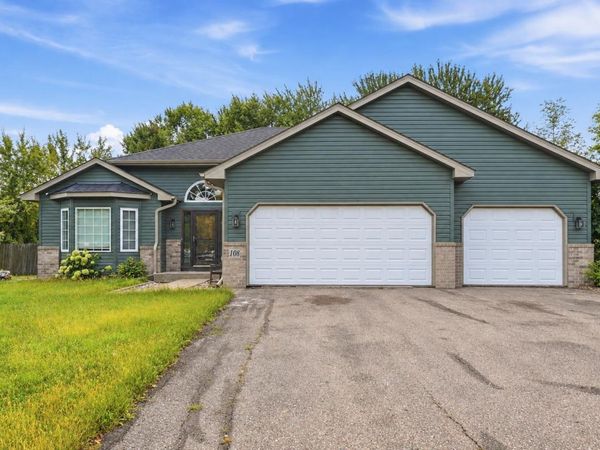 108 Charity Circle, Montrose, MN 55363