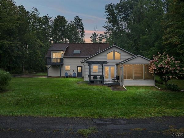 29 Fawn Road, Bernhards Bay, NY 13028