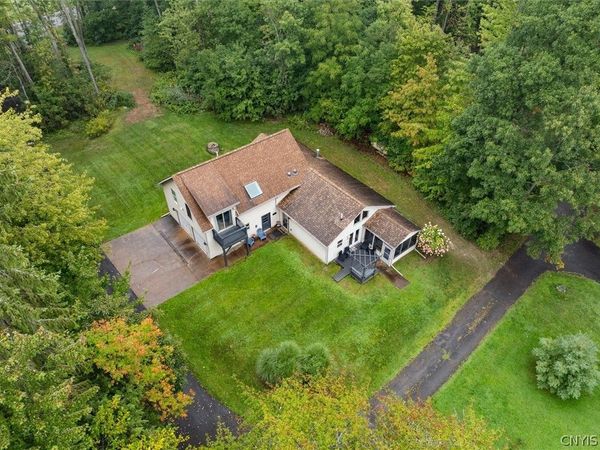 29 Fawn Road , Bernhards Bay, NY 13028