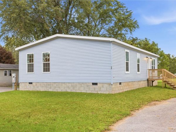 26 North Street , Le Roy, NY 14482