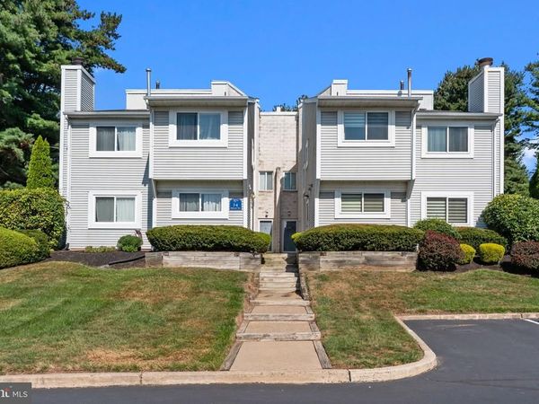 3 HILLCROFT WAY , NEWTOWN, PA 18940