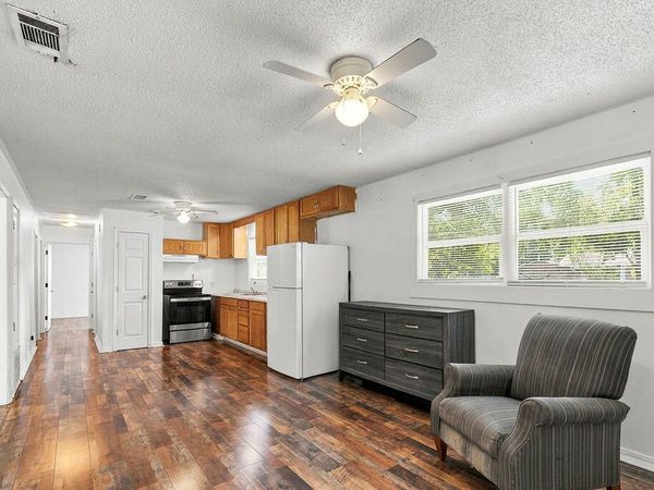 103 Oglesby Avenue, Crestview, FL 32536