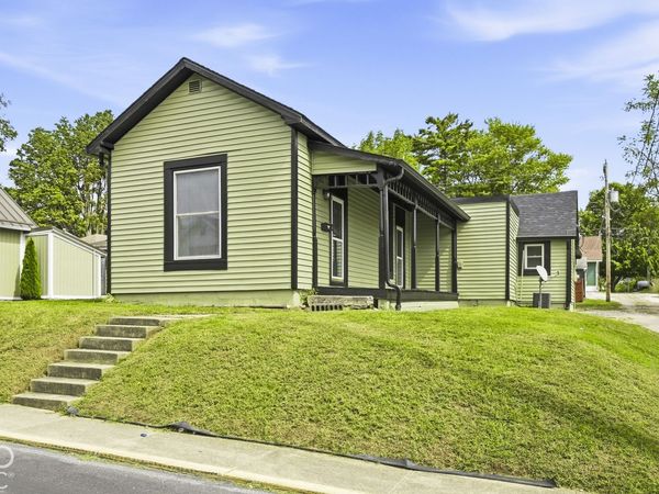 245 S Jefferson Street , Danville, IN 46122