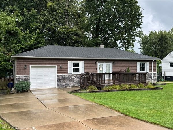 29331 Armadale Avenue, Wickliffe, OH 44092