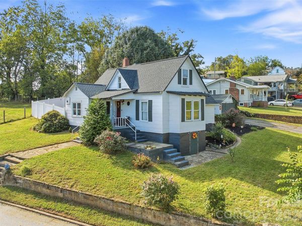 159 Ballew Street, Canton, NC 28716