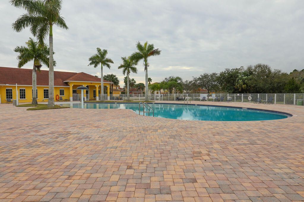 9725 Starboard Drive, Fort Pierce, FL 34945 Photo