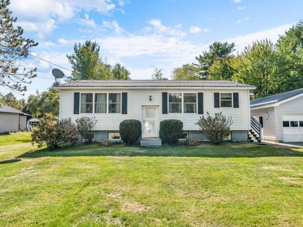 341 County Road , Milford, ME 04461